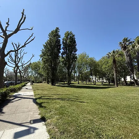 Sol-y-days Cyprianes Moderne Avec Piscine *