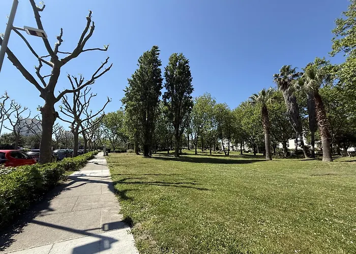 Sol-y-days Cyprianes Moderne Avec Piscine *