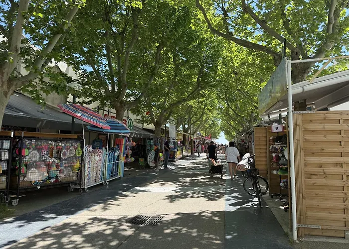 Sol-y-days Cyprianes Moderne Avec Piscine